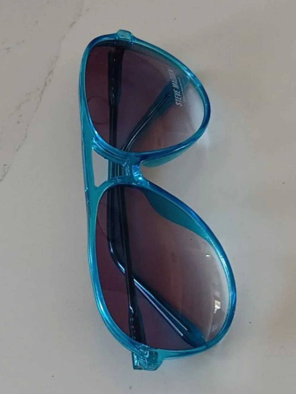 STEVE MADDEN Sunglasses Crystal Blue Frame Gradient Smoke Lens NEW